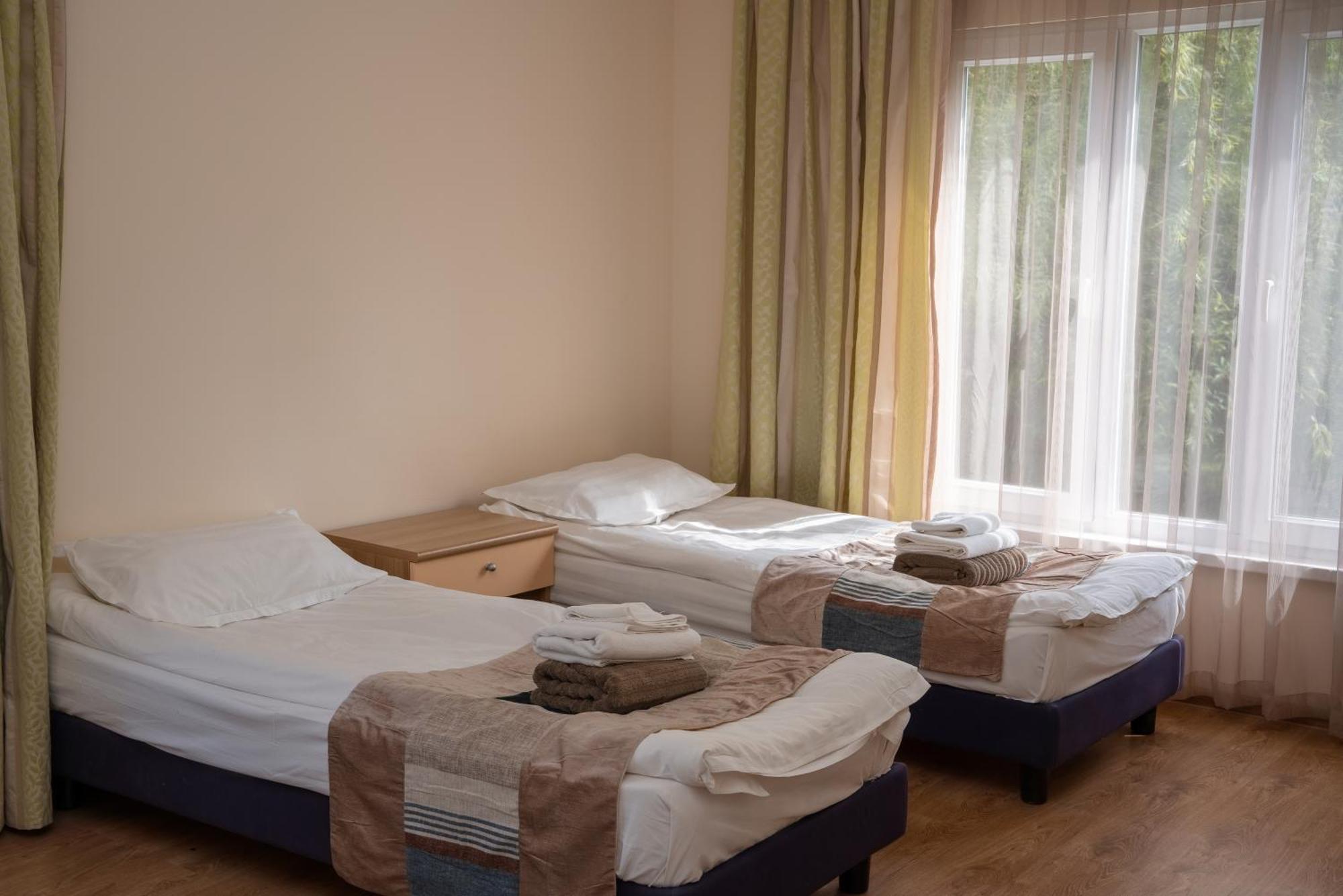 Talisman Village Hotel Bosteri Ngoại thất bức ảnh