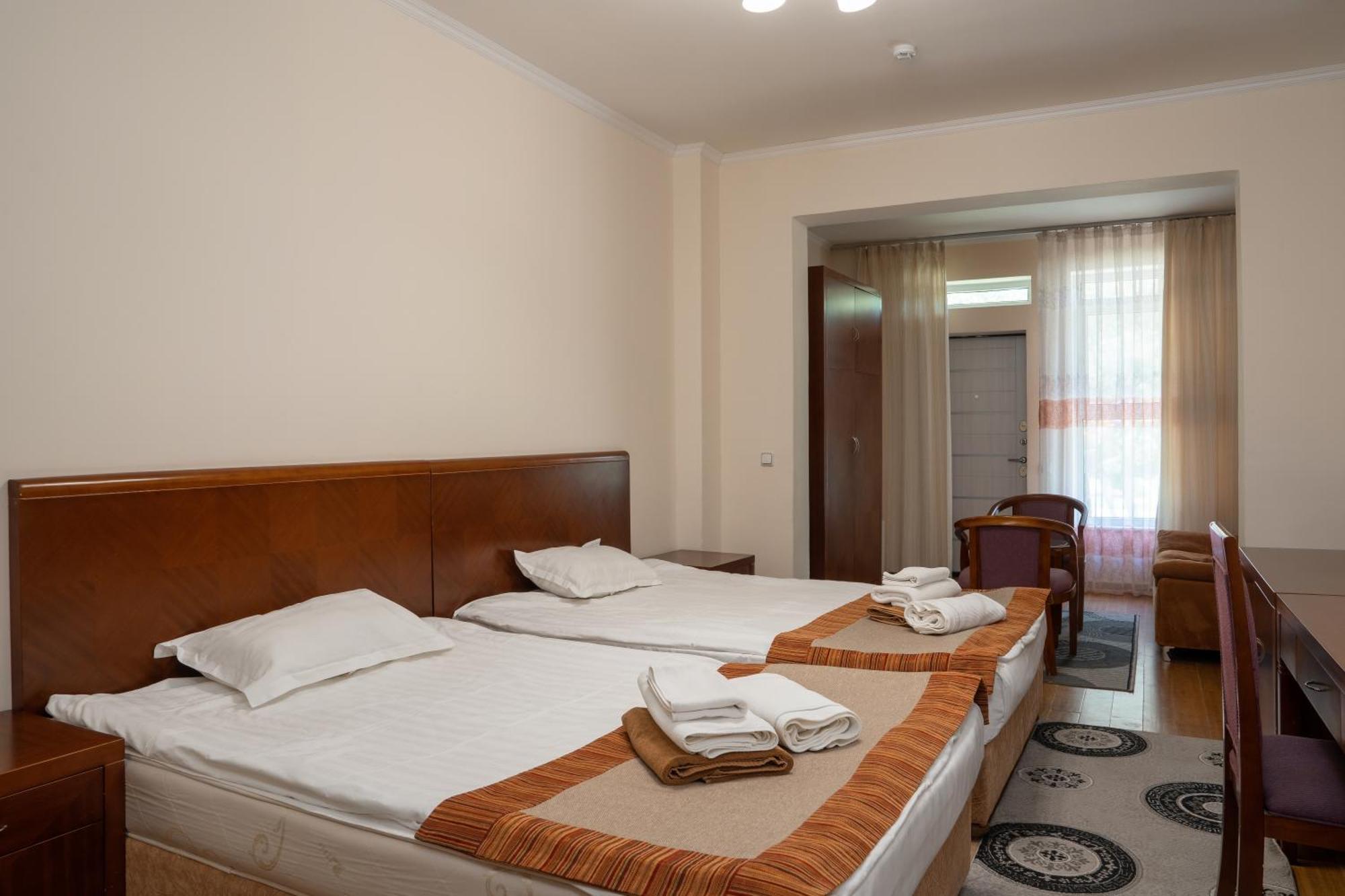 Talisman Village Hotel Bosteri Ngoại thất bức ảnh